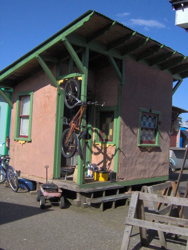 Dignity Village cabin