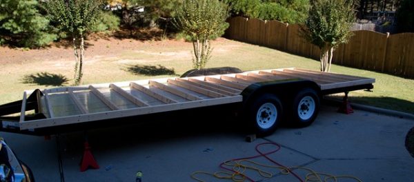 dan-tiny-house-floor